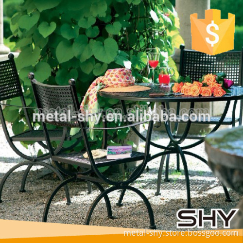 The latest wrought iron bed furniture